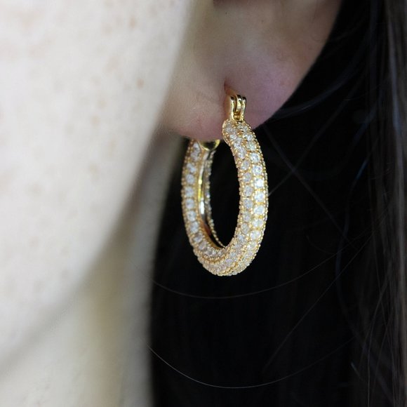 25mm Small Hoop Earrings, Diamond Huggie Earrings, Small Gold Hoop Earrings, - Picture 2 of 5